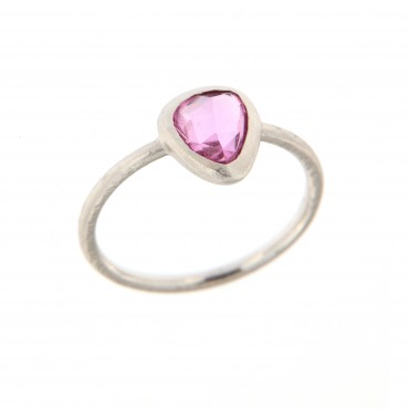 anello zaffiro rosa